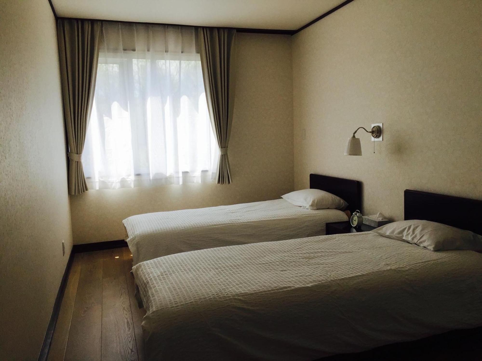 האצ'ימנטאי White Rose Inn חדר תמונה