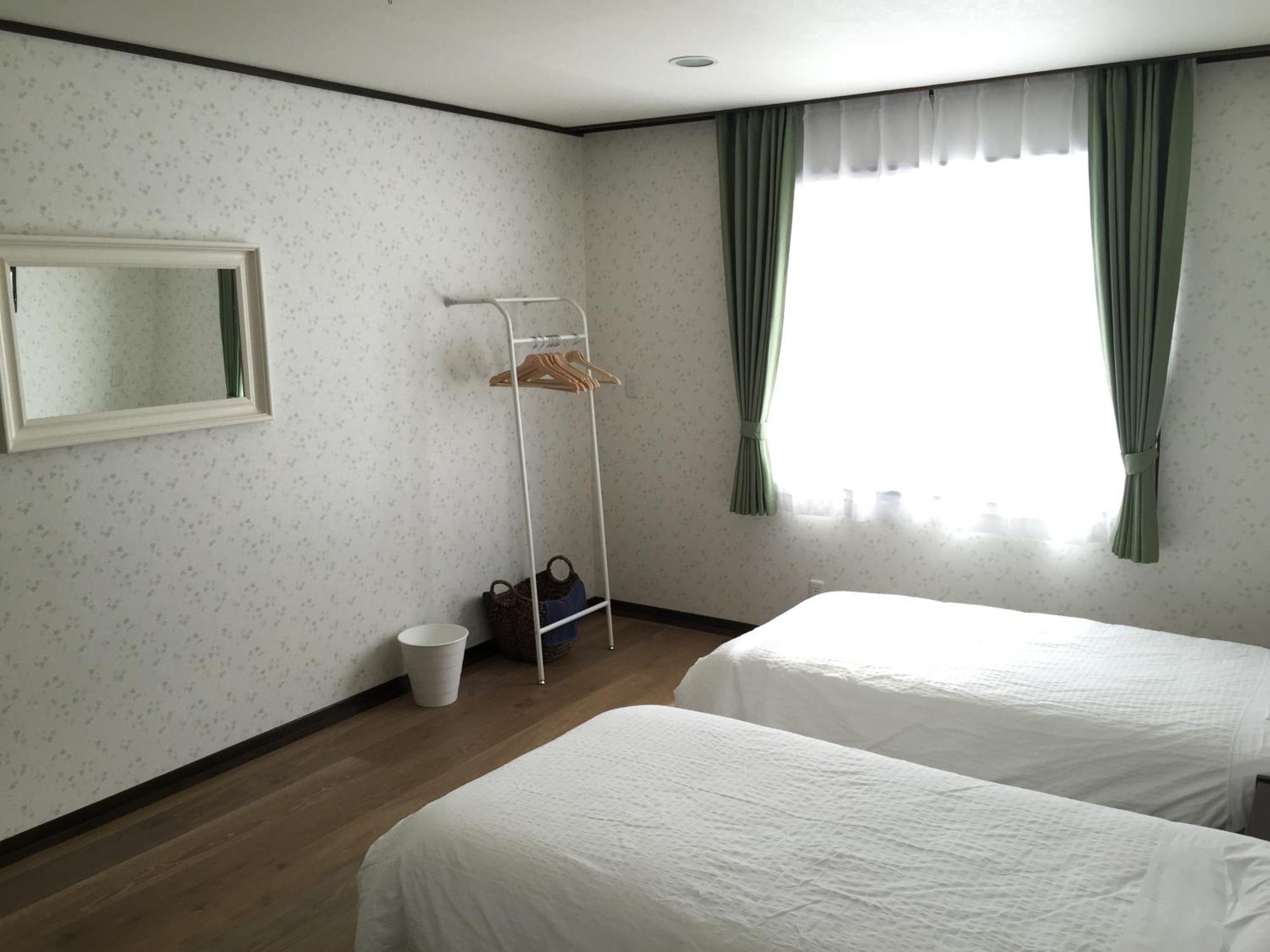 האצ'ימנטאי White Rose Inn חדר תמונה