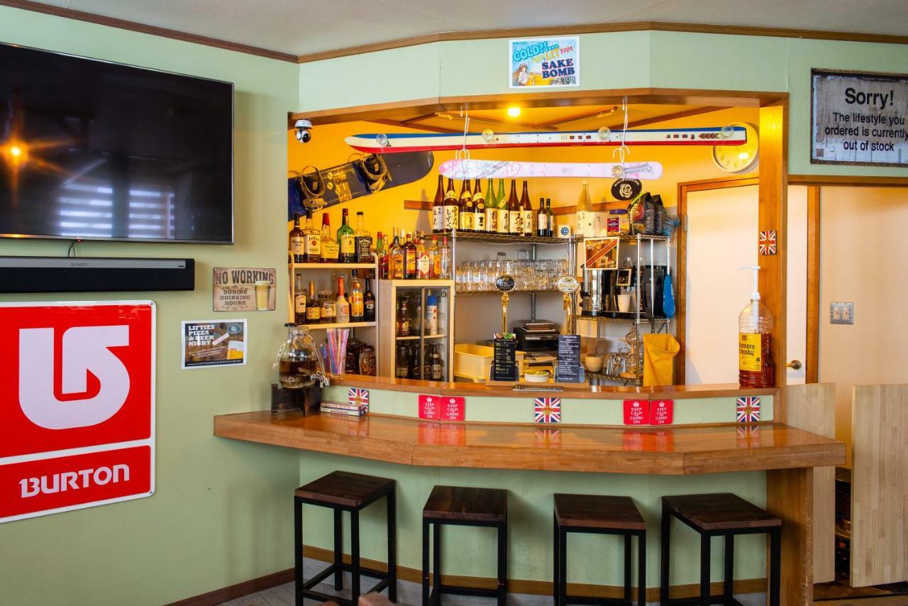 האצ'ימנטאי White Rose Inn מראה חיצוני תמונה